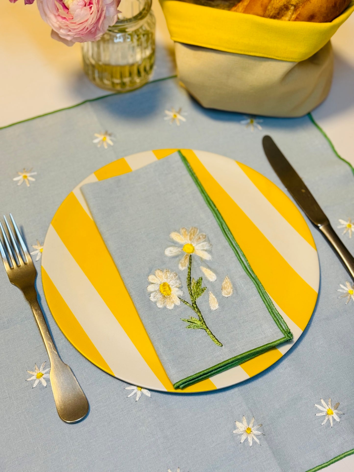 Happy Daisies linen napkins / Set of 4