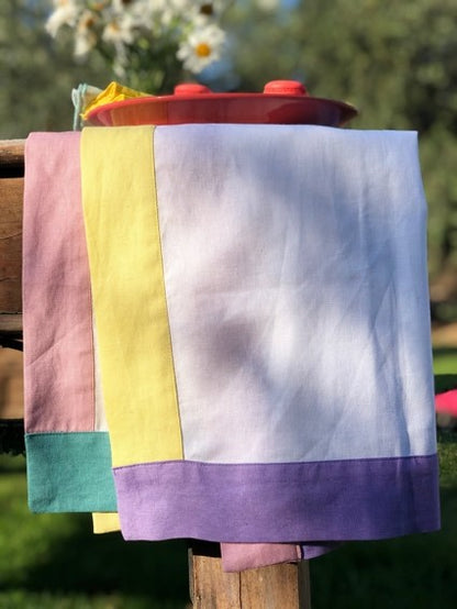 Macaron Table Runner