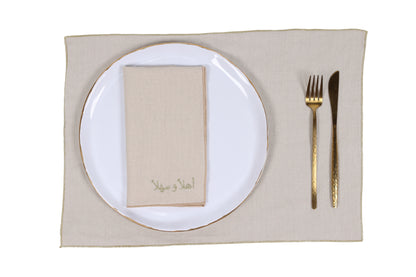 Customizable plain placemats / Set of 4