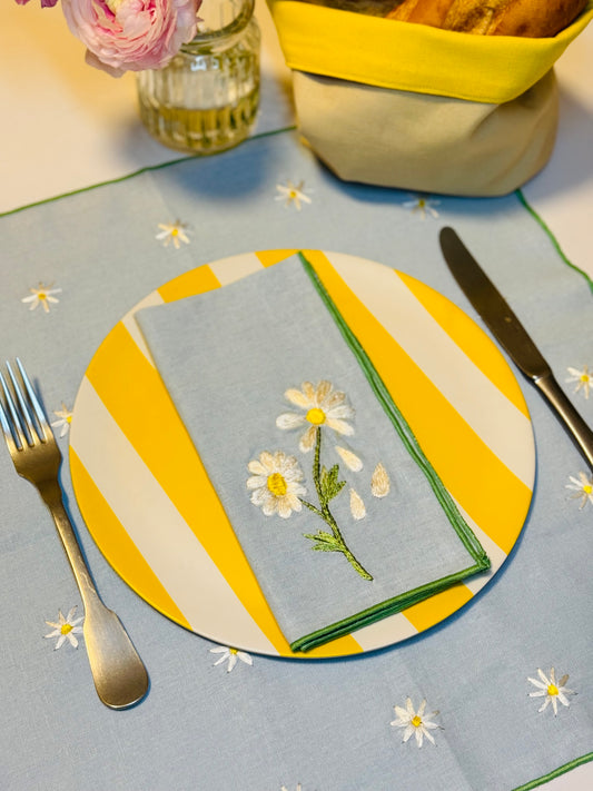 Happy Daisies linen napkins  / Set of 4